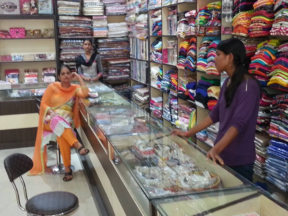odhnee collections karnal